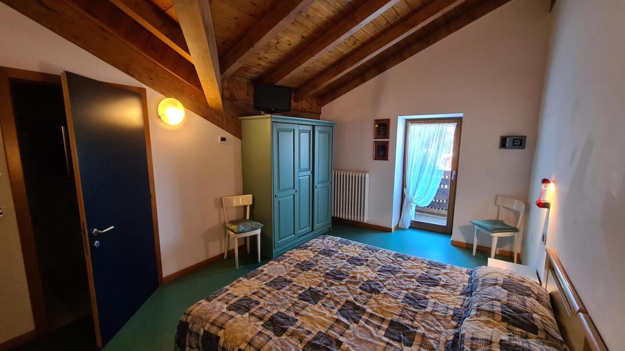 Hotel Martinella Folgaria Bagian luar foto