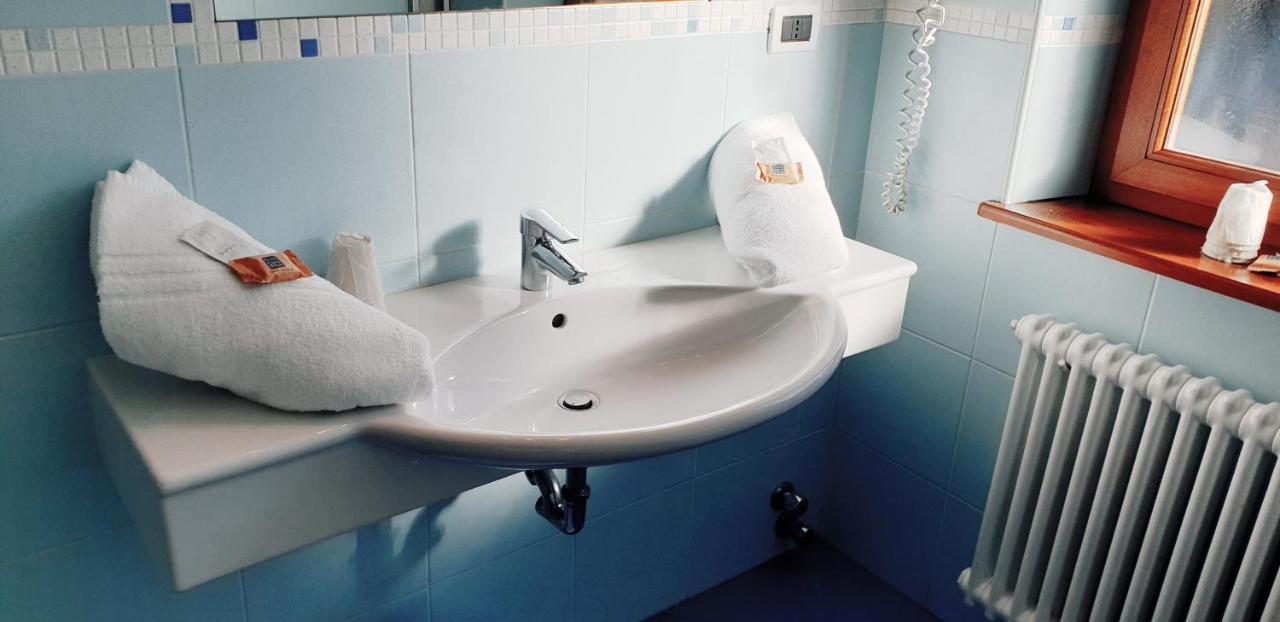 Hotel Martinella Folgaria Bagian luar foto