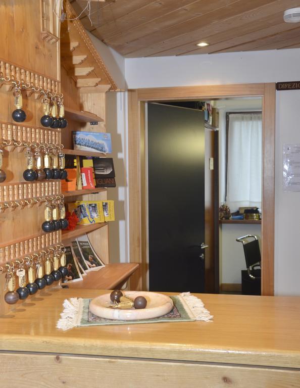 Hotel Martinella Folgaria Bagian luar foto