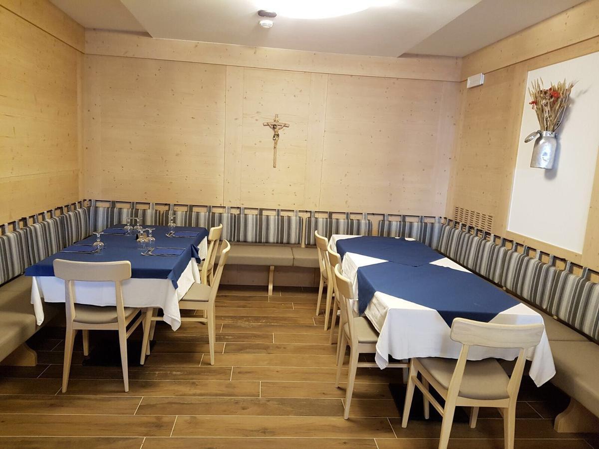 Hotel Martinella Folgaria Bagian luar foto